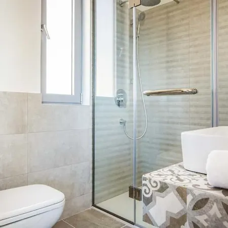 Trapezaki Sleeps 6 Pool Air Con Wifi トラペザキ
